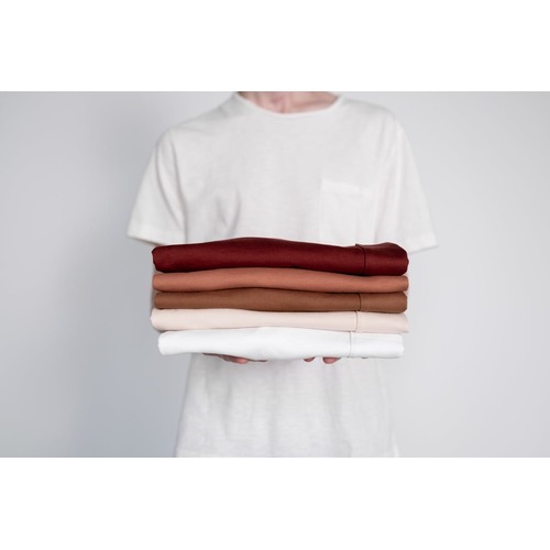 Why Capsule Wardrobes Make Life (and Style) Easier