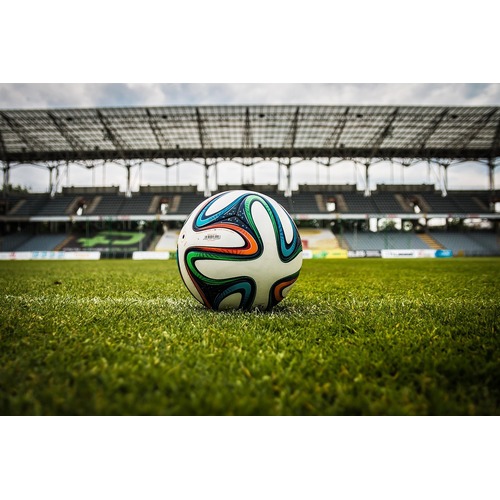 Premier League in Singapore: Football Fever and the Best Discounts