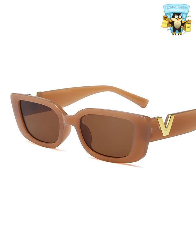 Unisex Retro Cat Eye Sunglasses with Small Frame – Luxury V Detail UV400
