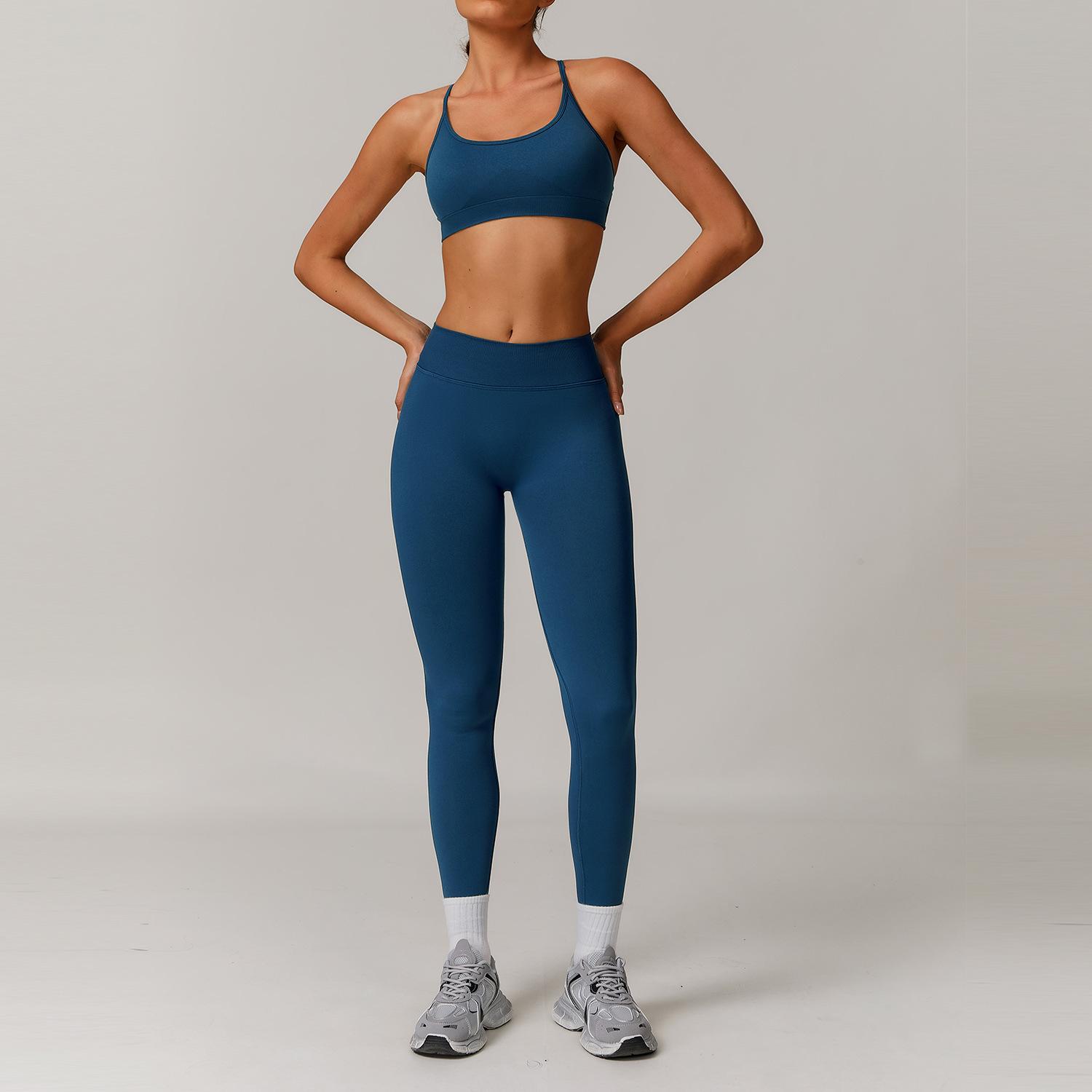 Seamless Yoga Set for Women 2/3PCS Sports Bra & Leggings Fitness Tracksuit