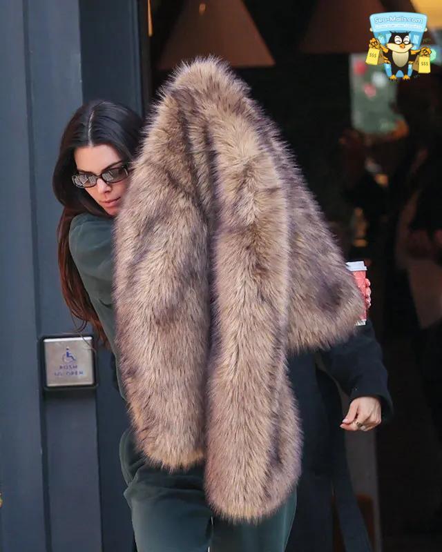 Gradient Cropped Faux Fur Coat Women Winter Luxury Streetwear