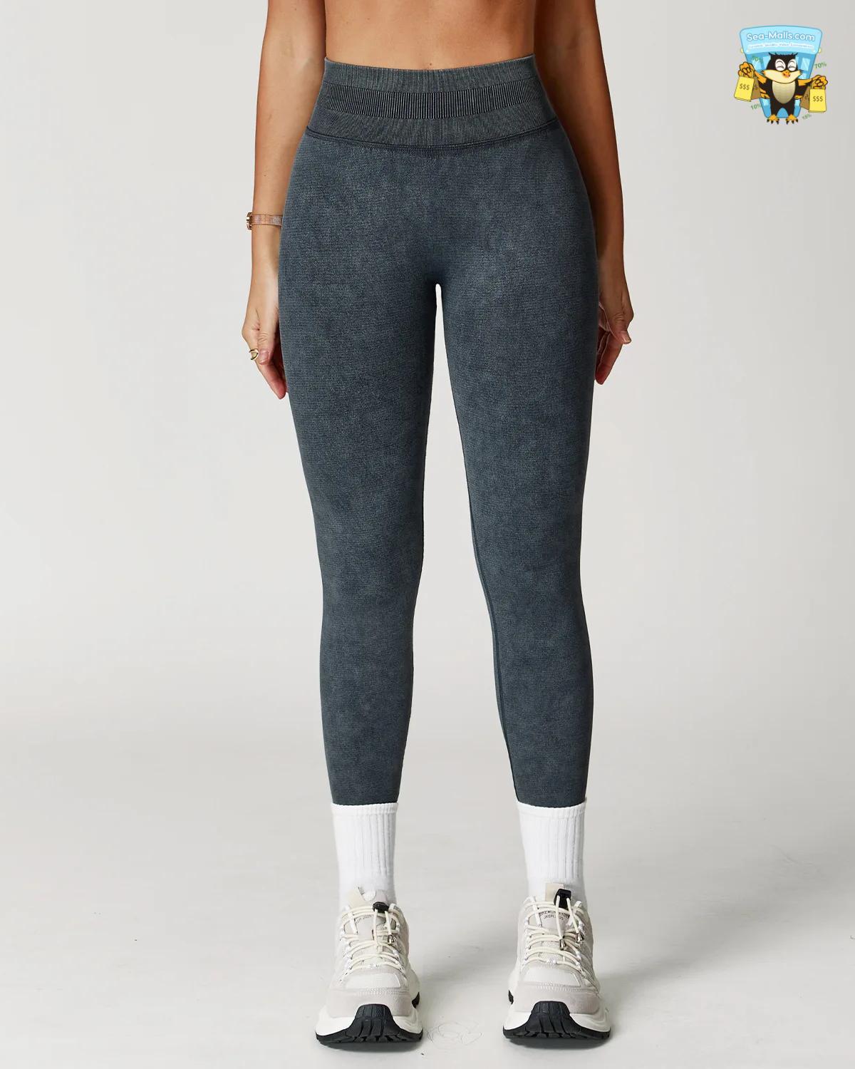 Seamless High-Waist Yoga Leggings – Ribbed Impact Tights for Gym & Fitness