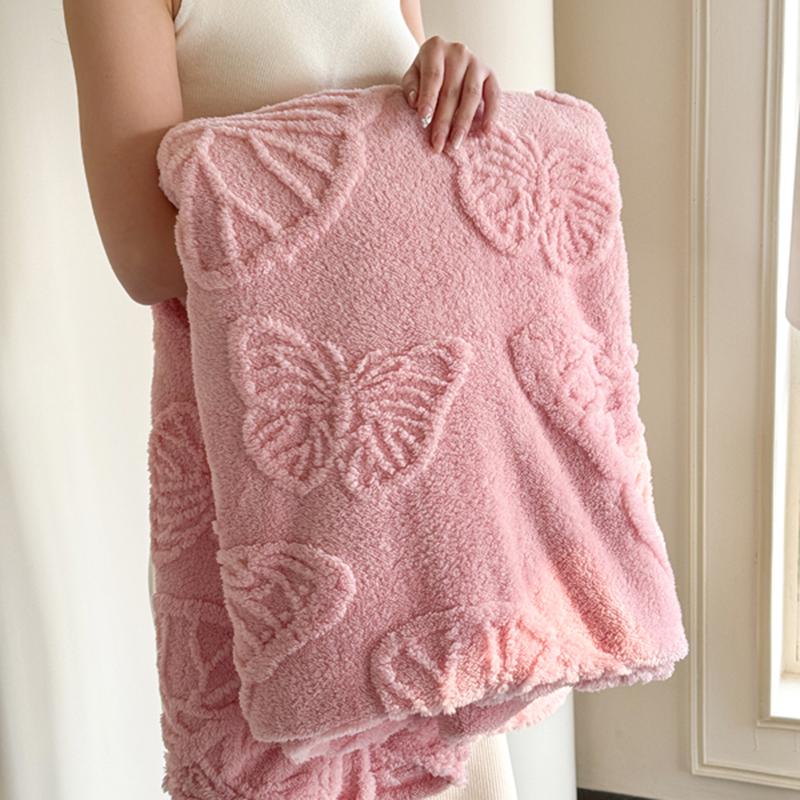 Coral Fleece Fabric Autumn Blanket with Exquisite 3D Butterflys Soft Comfortable Warm Winter Sofa Blankets Four Seasons Blanket