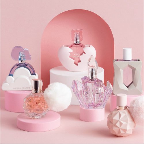  Ariana Grande Thank U, Next Eau de Parfum 100ml 