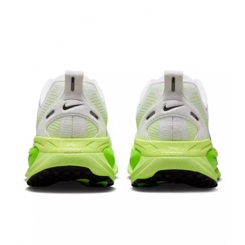 Nike Vomero 18 Road Running Shoes