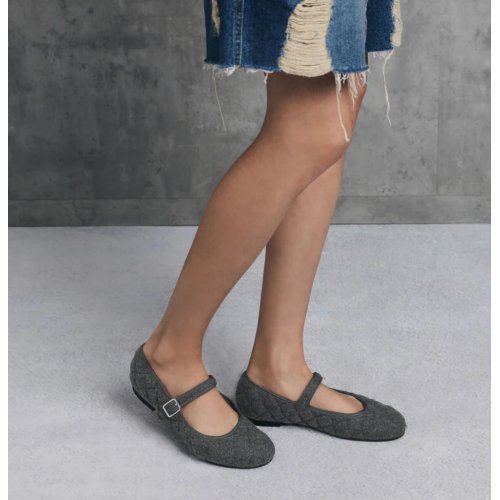  Carmel Felt Quilted Mary Jane Flats - Grey 