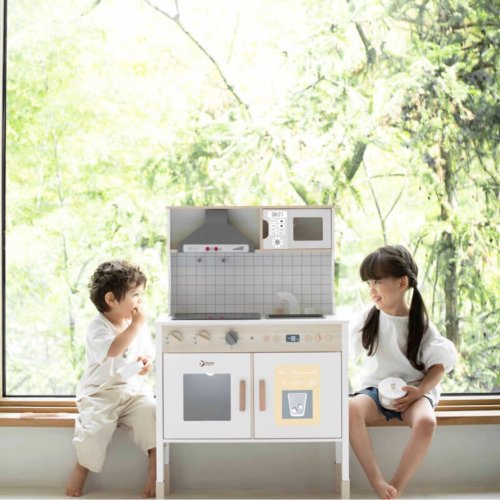 Classic World Modern Kitchen