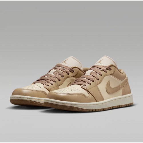 Air Jordan 1 Low Women's Shoes