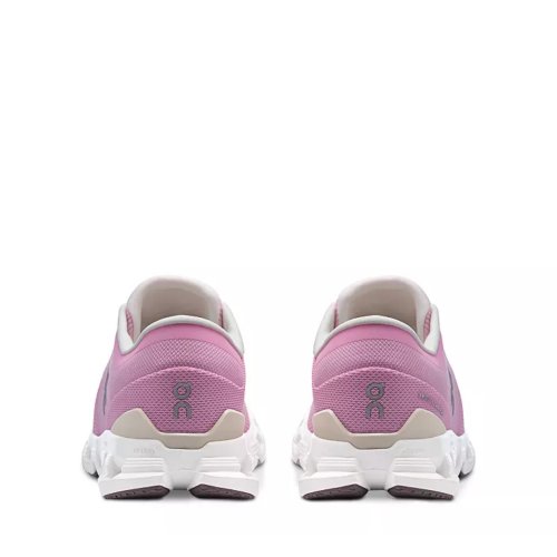 Women's Cloud X 4 Sneakers