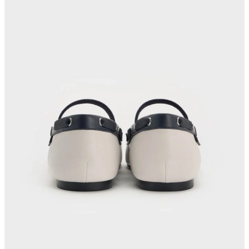 Bow Two-Tone Boat-Shoe Flats - Chalk