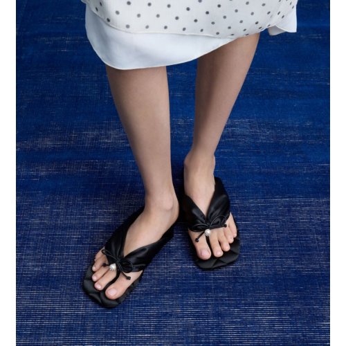  Satin Pearl-Accent Square-Toe Sandals - Black Textured 