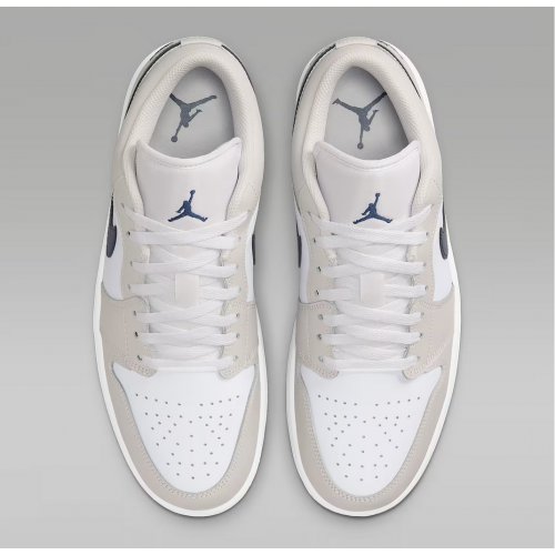 Air Jordan 1 Low Men's Shoes