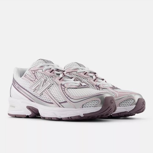 740  Ice Wine with White and Rose Sugar 