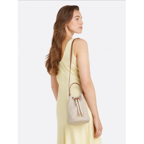  Crossbody Bucket Bag