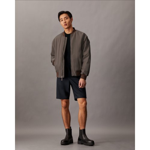 Classic Cashmere Crewneck Sweater