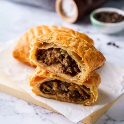 Enjoy 2 Black Pepper Chicken Puff