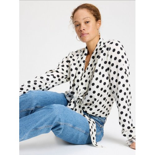 Breezy Dot Tie-neck Shirt