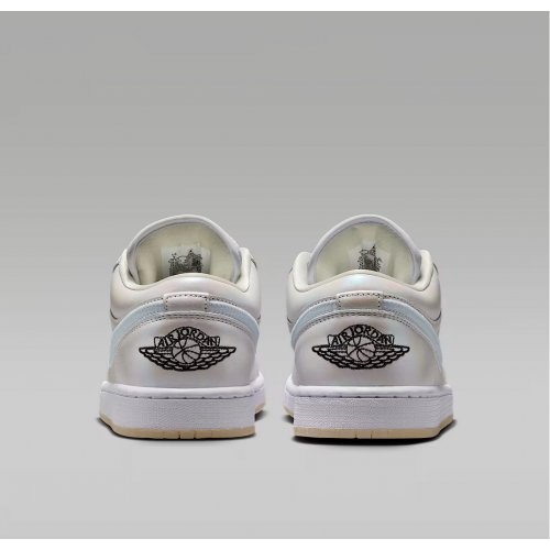 Air Jordan 1 Low SE 'LNY' Women's Shoes