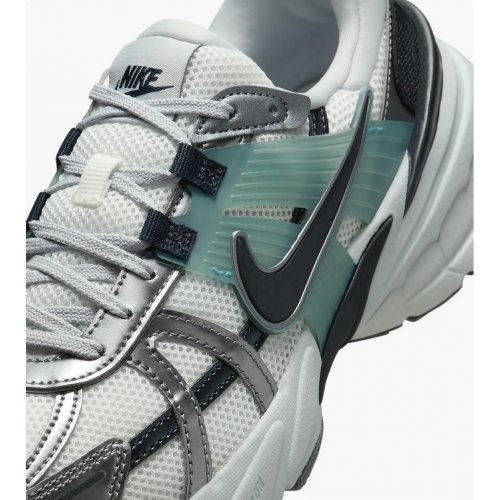 Nike V2K Run