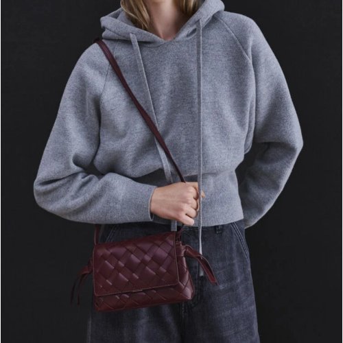  Ivette Woven Crossbody Bag - Wineberry Red 