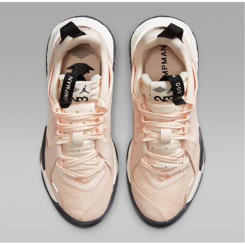 Jordan Delta Women's Shoe