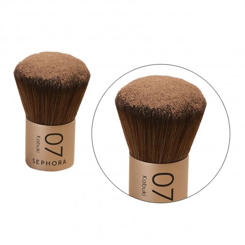Classic Kabuki Brush 07