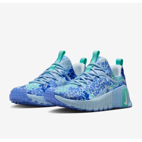 Nike Free Metcon 6 AMP Women's Workout Shoes