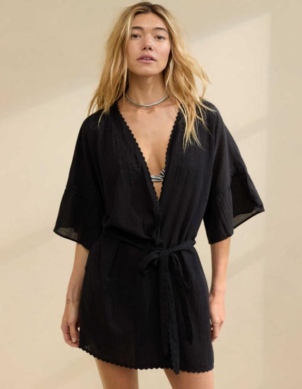 Aerie Ruffle Sleeve Cape - True Black, X-Small/Small 