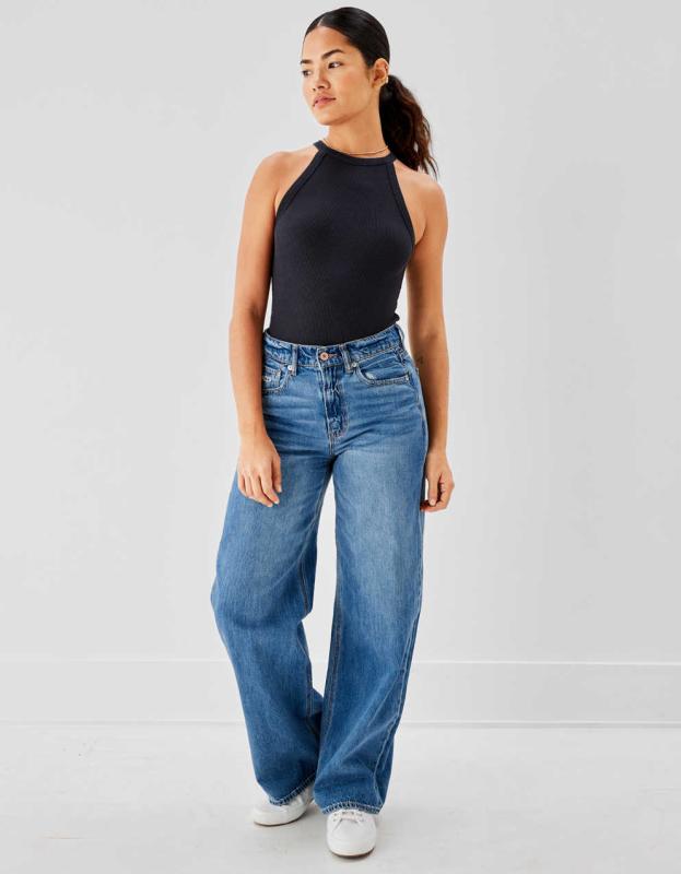 AE Super High-Waisted Baggy Wide-Leg Jean - Medium Indigo, 00 