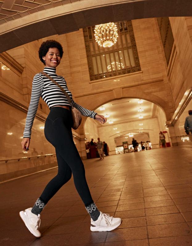 OFFLINE By Aerie Real Luxe Street Legging - True Black, XS 