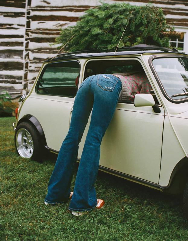 AE Forever Soft Ripped Super High-Waisted Flare Jean - Indie Dark Destroy, 12 