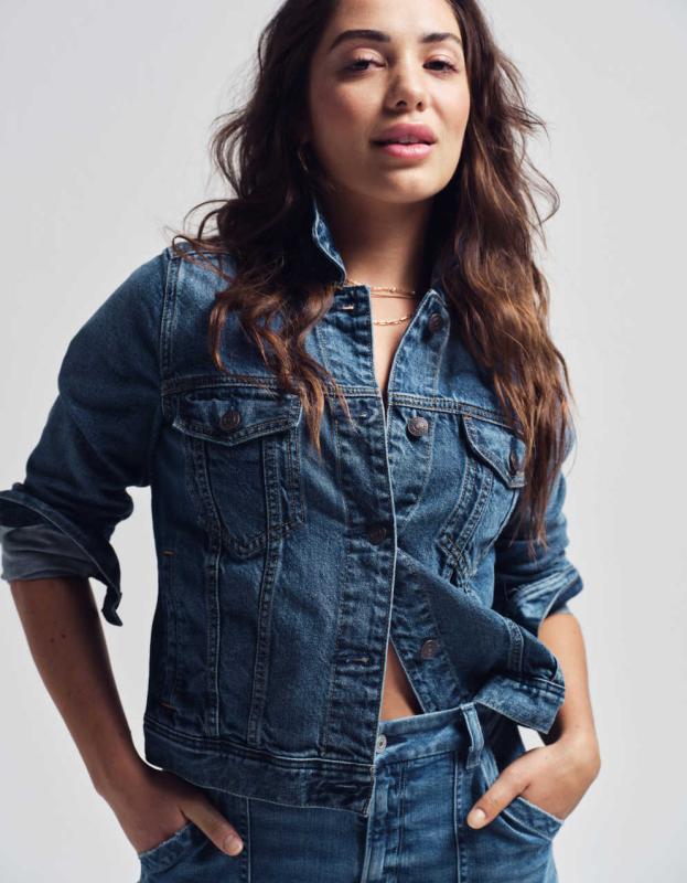 AE Strigid Classic Denim Jacket - Medium Wash, L 