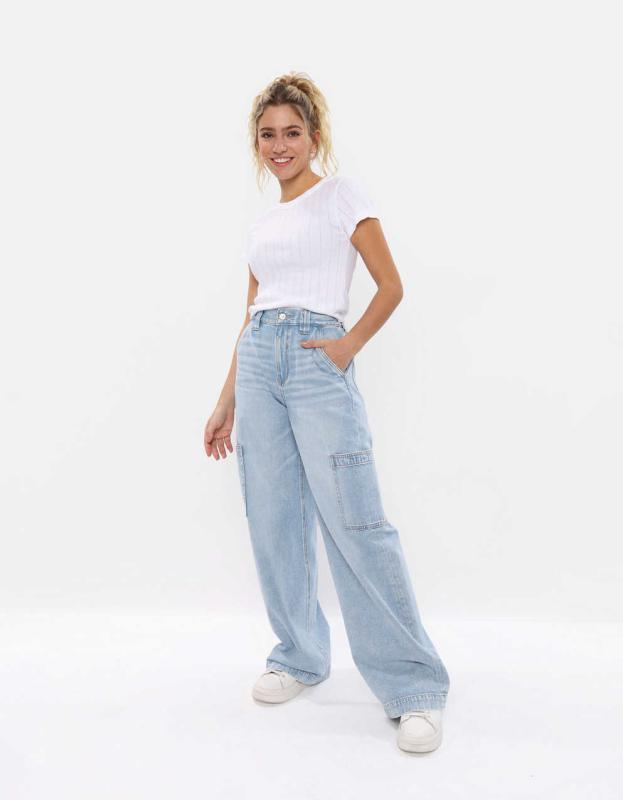AE Dreamy Drape Super High-Waisted Baggy Wide-Leg Jean - Authentic Light, 8 
