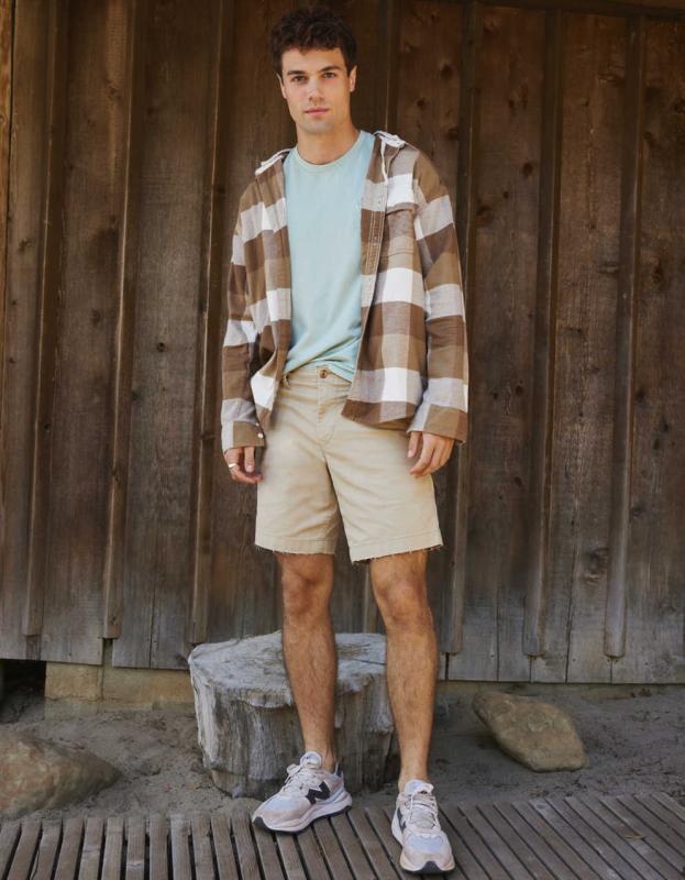 AE Flex 9" Lived-In Khaki Short - Khaki, 34 
