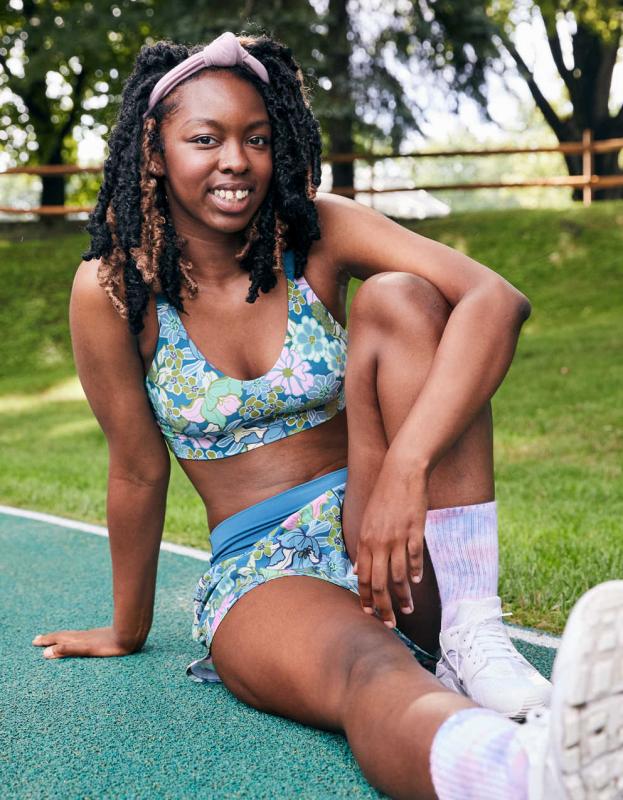 OFFLINE Real Me Ballet Back Sports Bra - Blue Path, M 
