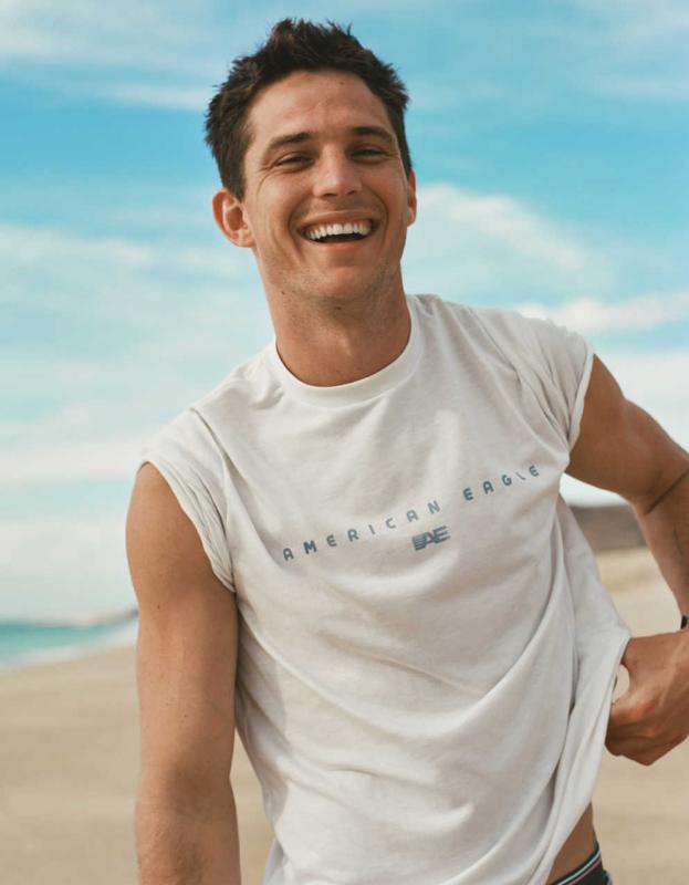 AE 24/7 Graphic SPF T-Shirt - White, XXL 