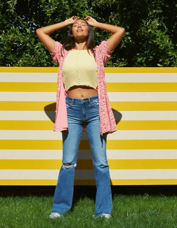 AE Ripped Super High-Waisted Flare Jean - Cool Hand Blue, 8 