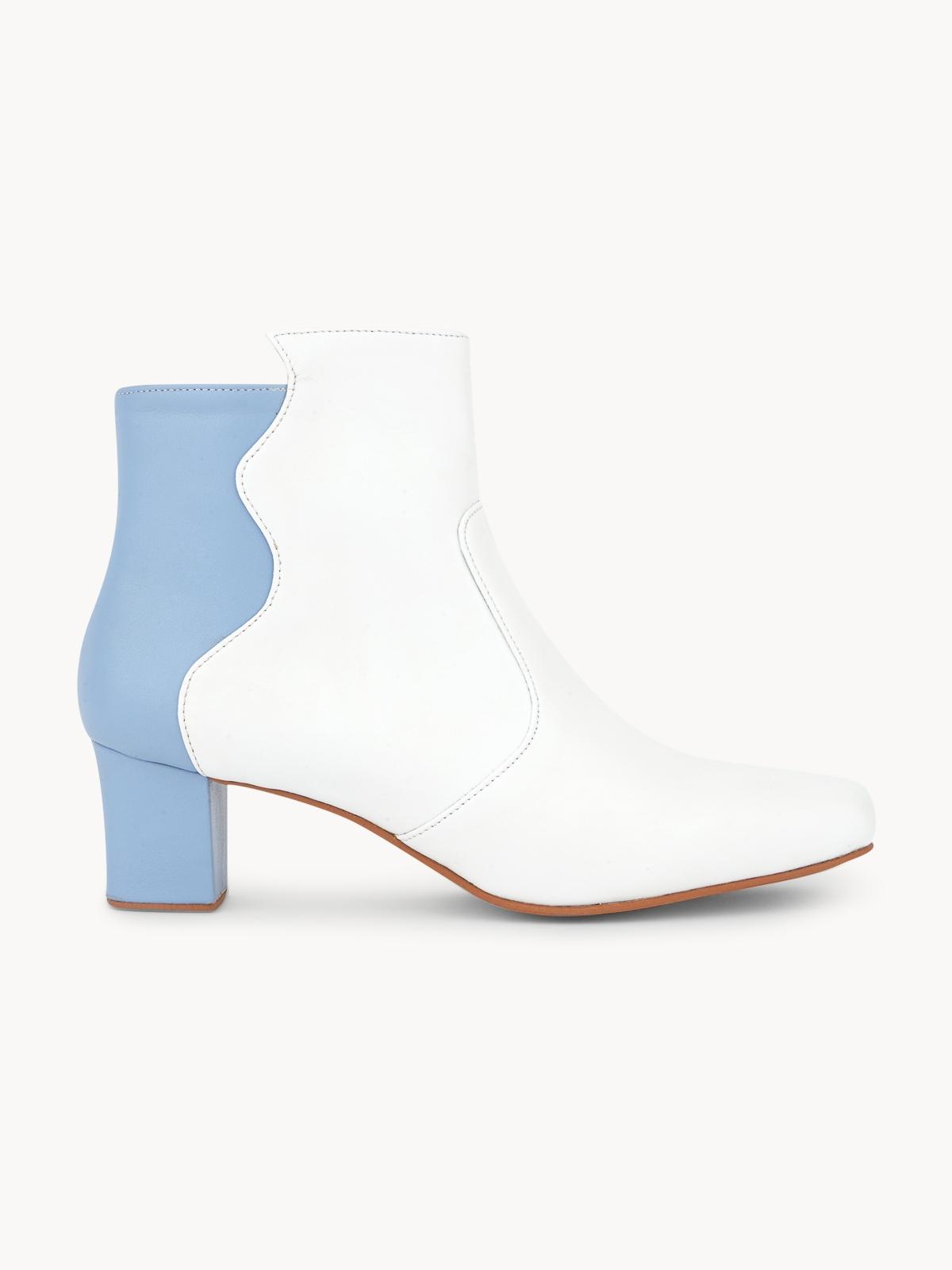 Purpose Pomelo x Oyster Leaves Boots - White