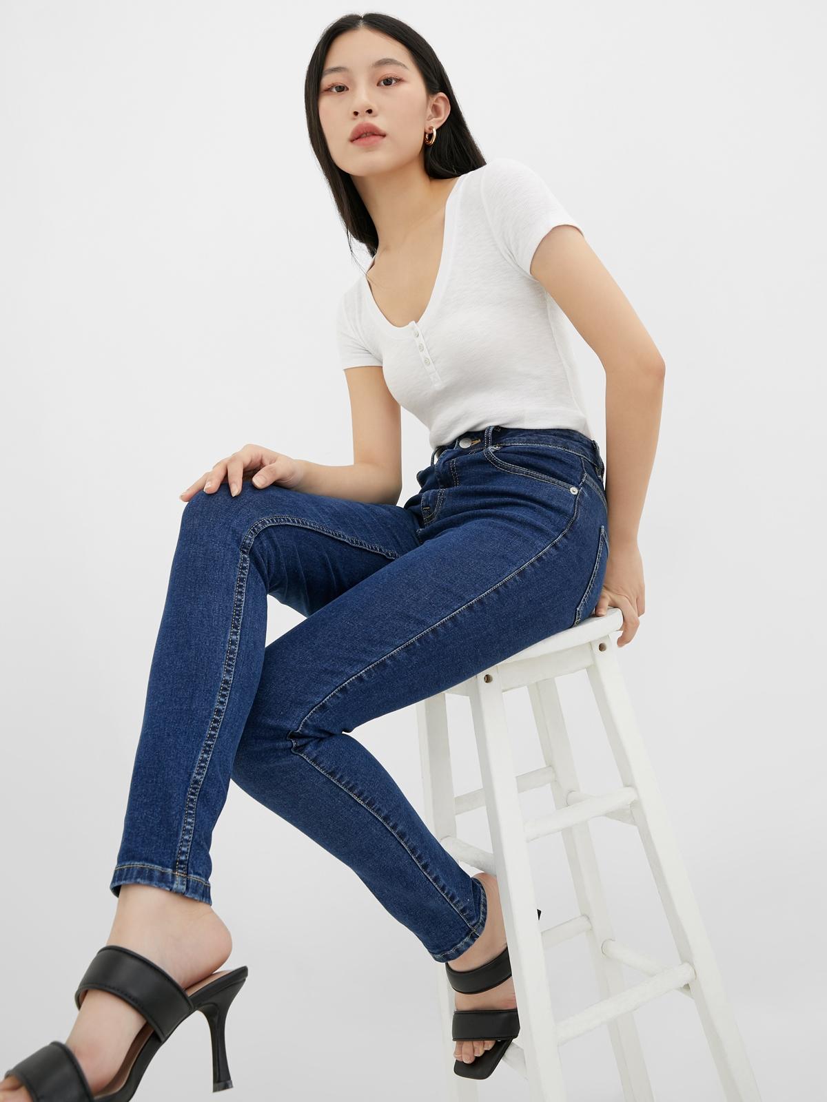 High Rise Skinny Jeans - Blue High Rise Skinny Jeans - Blue