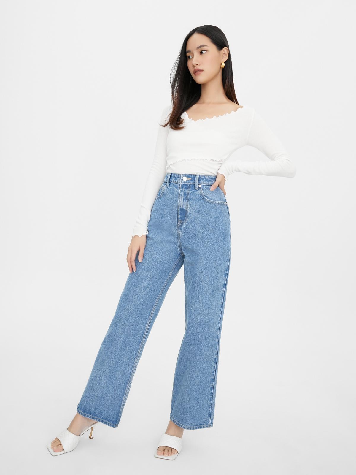 Daisy Embroidered Jeans - Blue