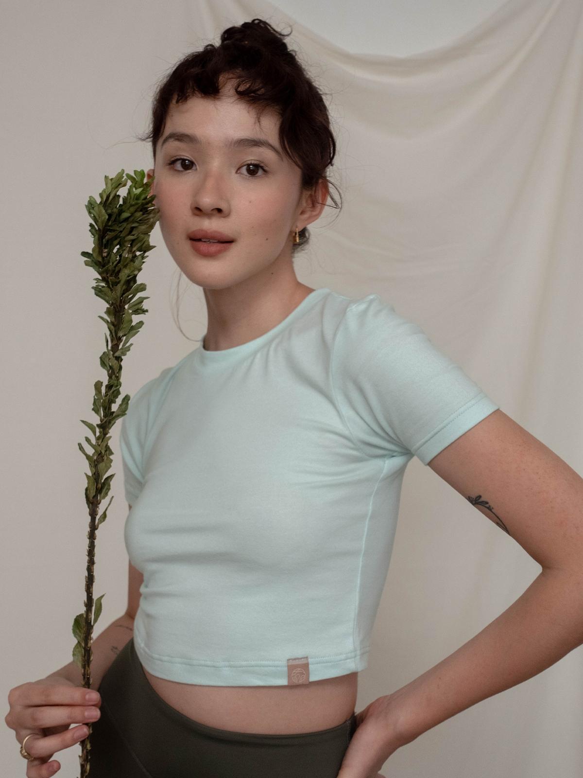 90s Baby Tee - Mint
