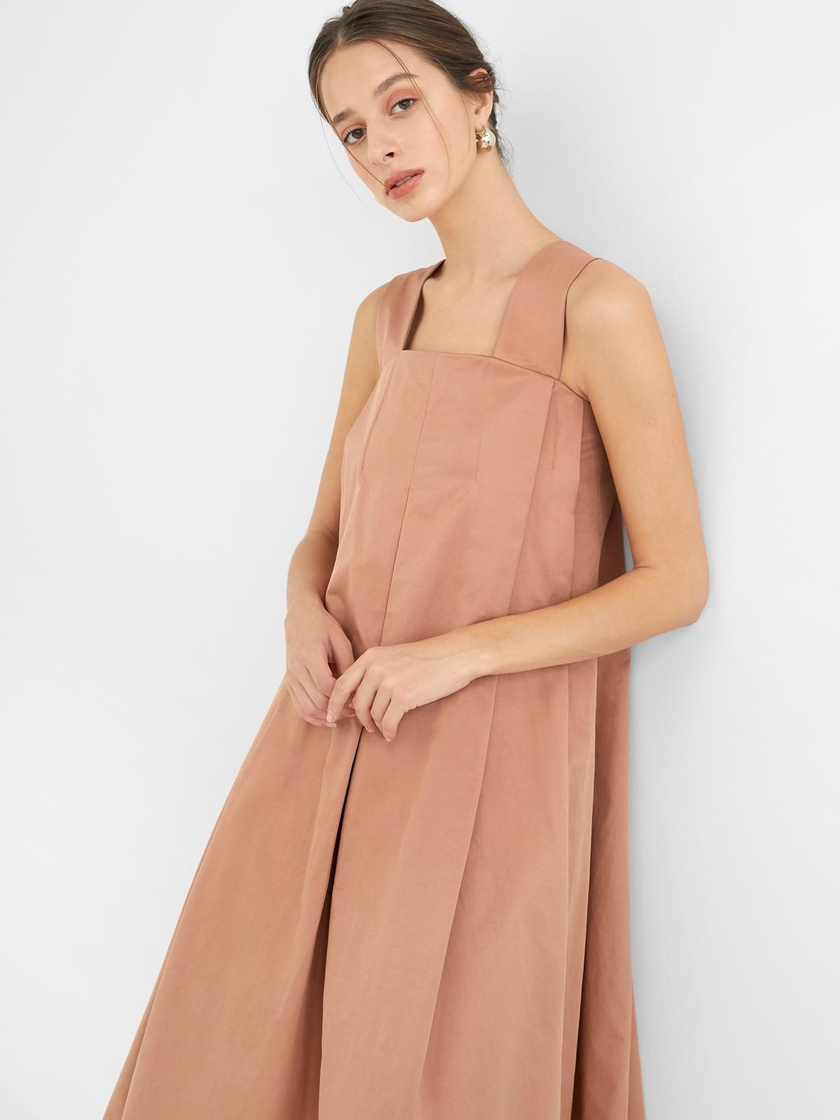 Loose Flowy Square Neck Dress - Blush