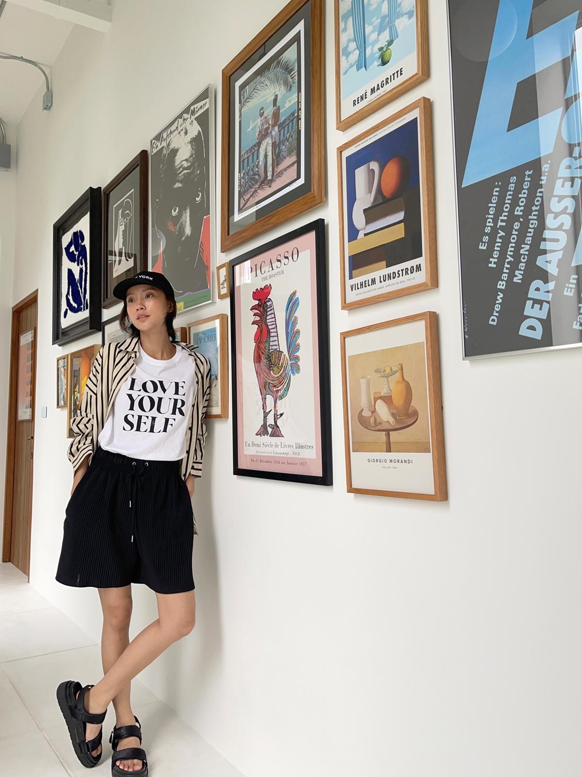 Sustainable Love Your Self Graphic Tee - White