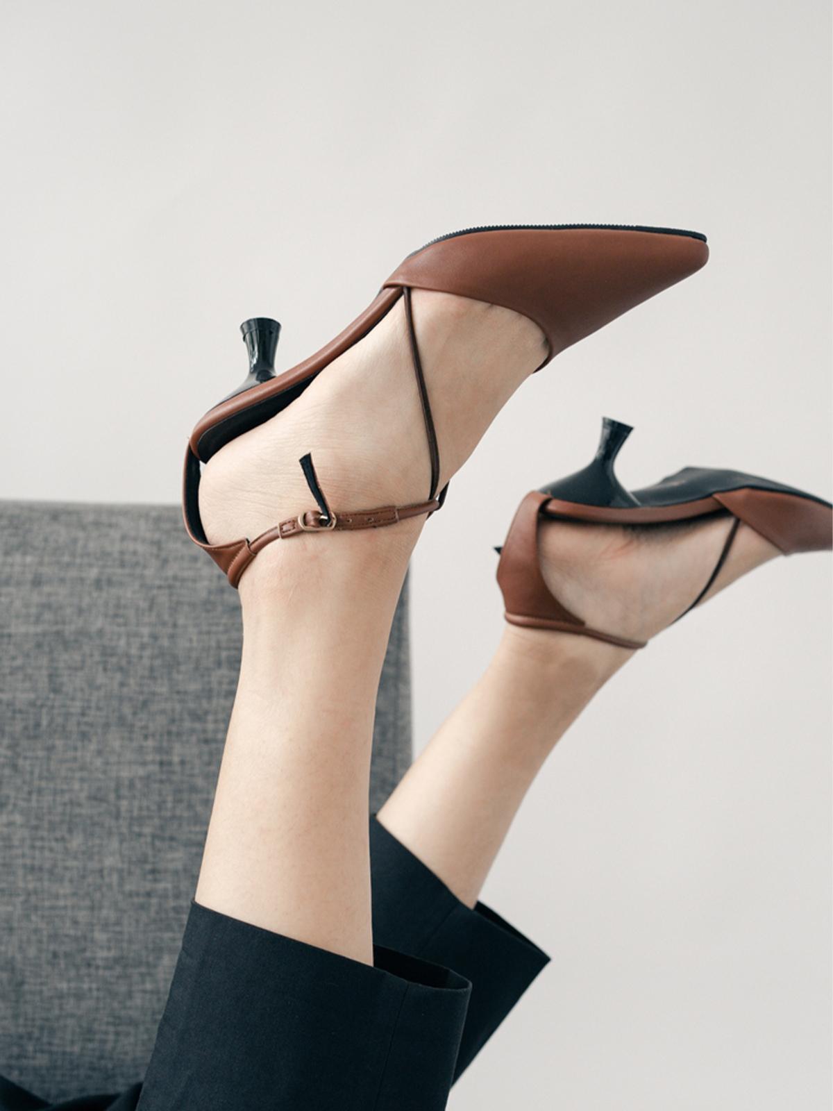 Harvey Kitten Heels - Coffee