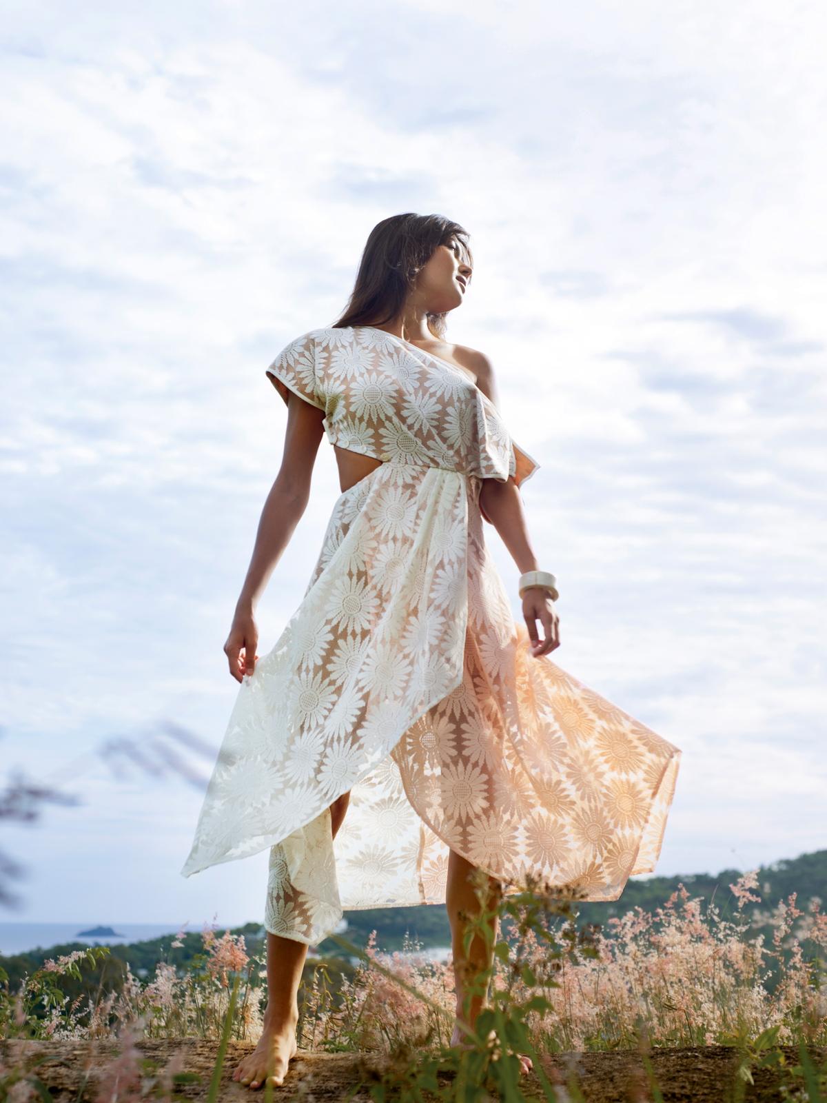 Janesuda x Pomelo Lace Short Sleeve Midi Dress - Multi Color