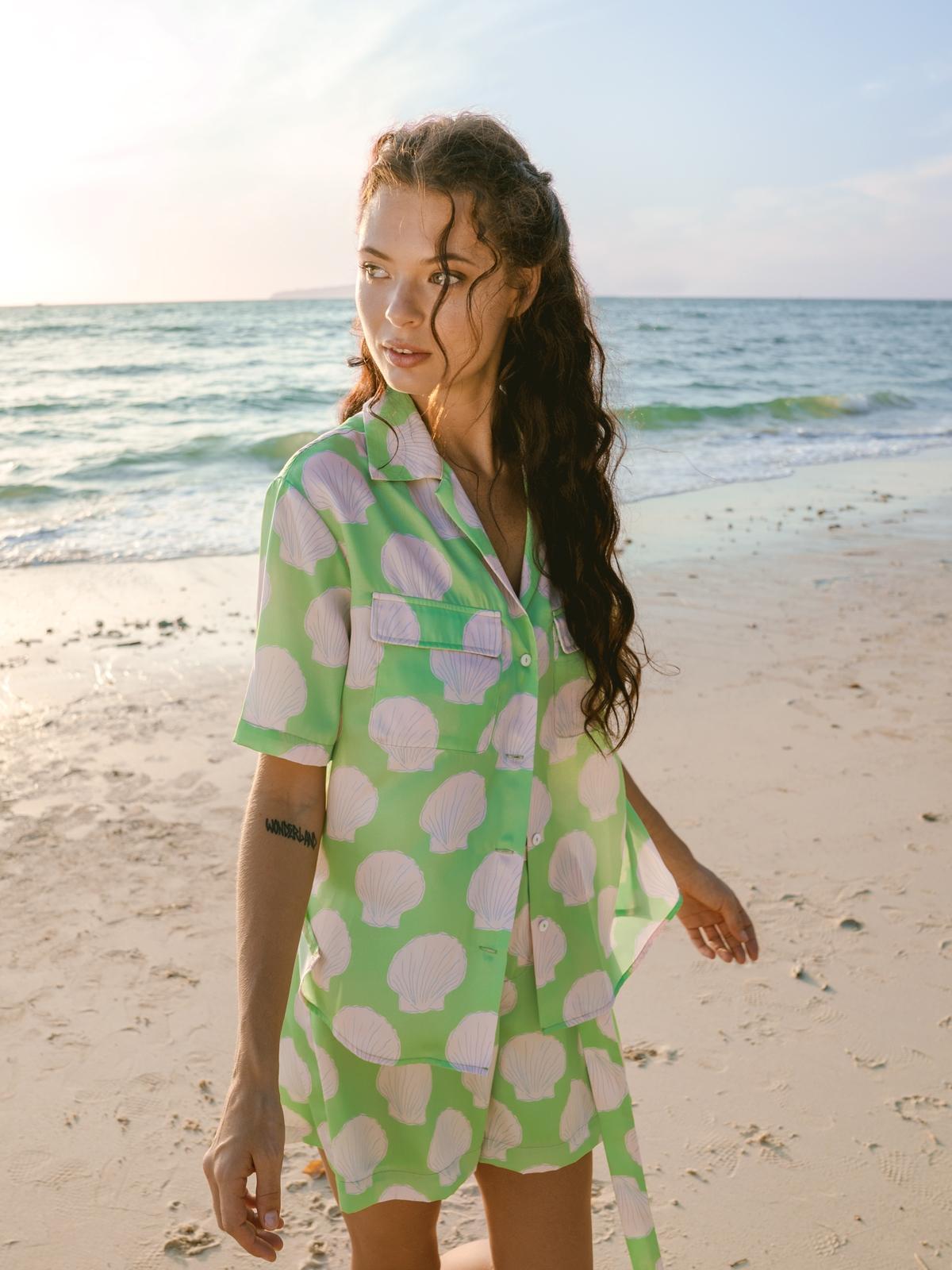 Shell Graphic Print Shirt - Green