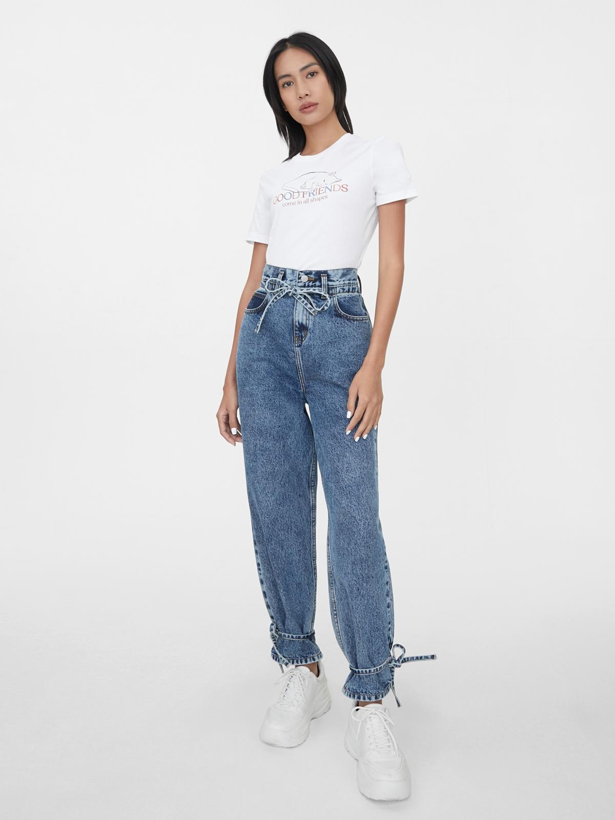 Sustainable Cotton Cat Good Friends Graphic Tee - White