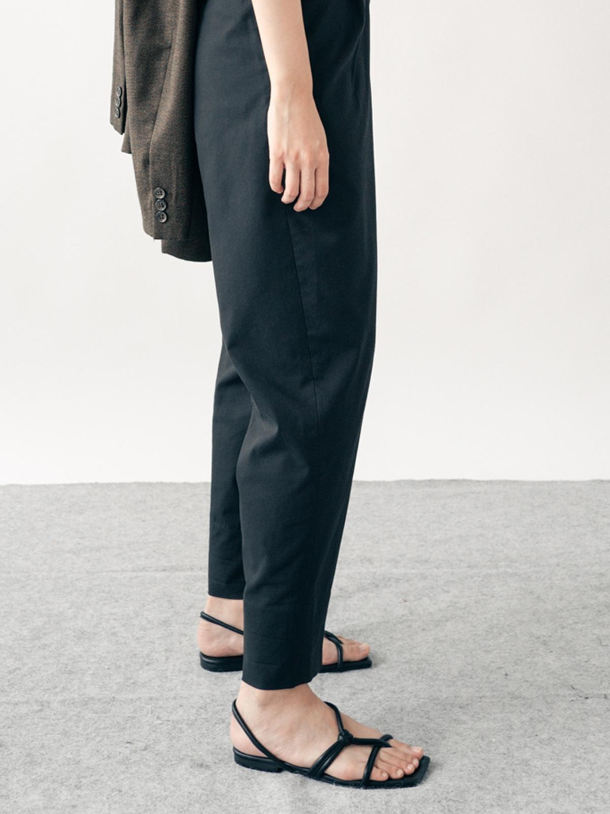 Brielle Knot Strap Sandals - Black