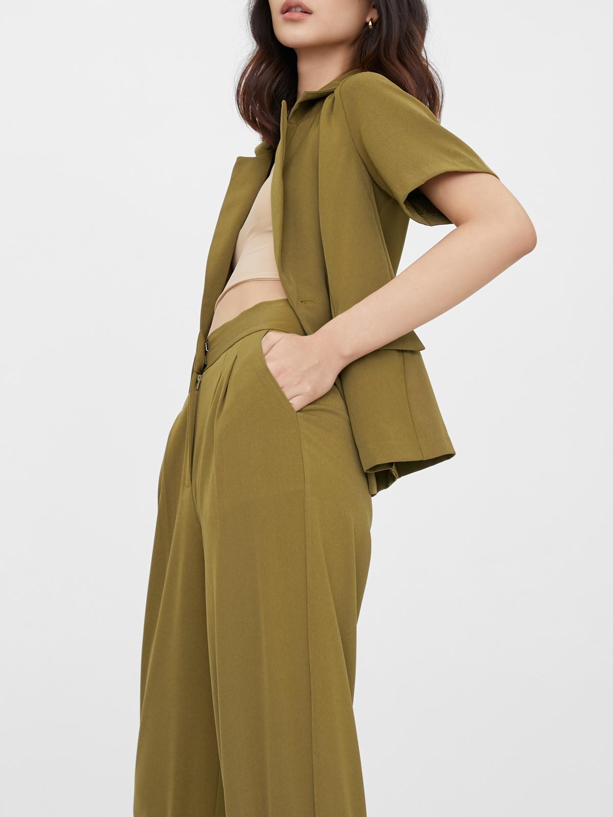 Pleat Tapered Leg Pants - Green