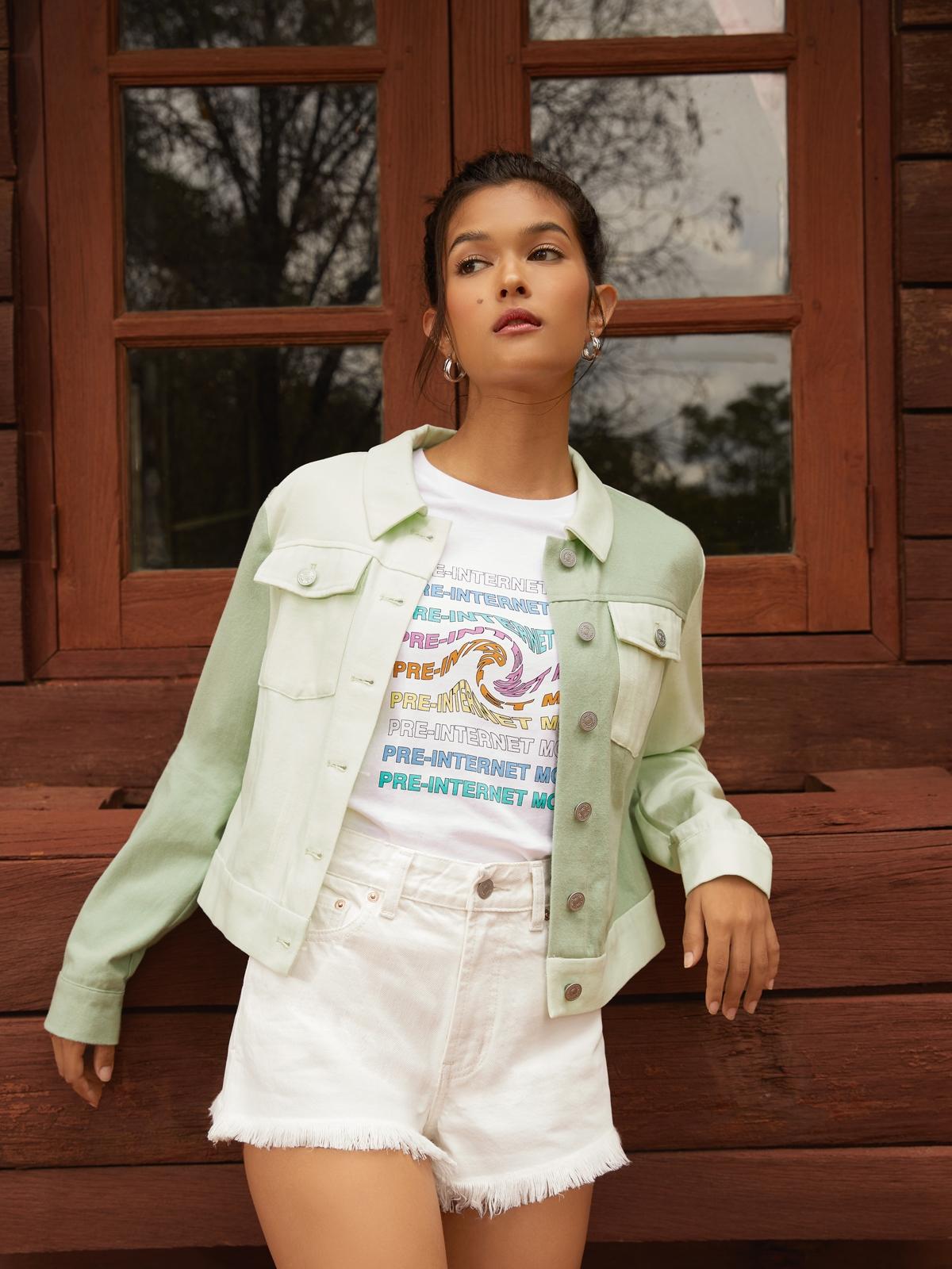 Water Neutral Raw Hem Fitted Denim Shorts - White